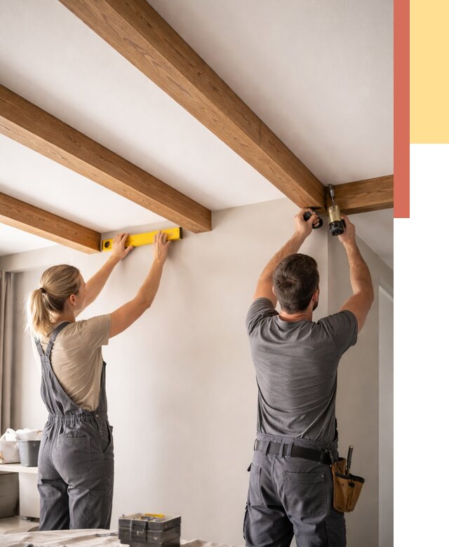 Монтаж декоративных балок на потолок в Крымске от 4352 руб. — ОТДЕЛОЧНИК-Крм