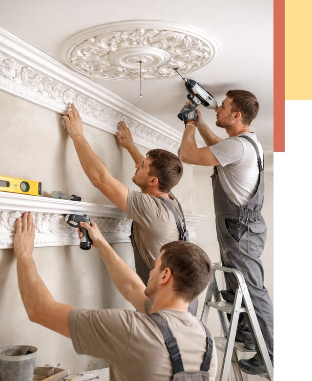 Монтаж лепнины на потолок в Крымске от 3316 руб. быстро и недорого | ОТДЕЛОЧНИК-Крм